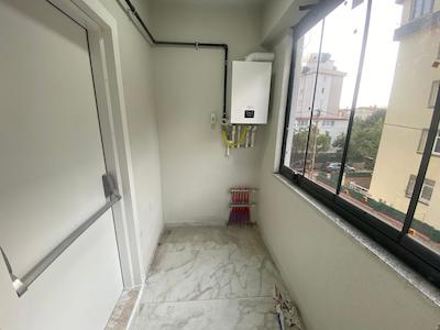 KARTAL | MÜKEMMEL KONUMDA | GENİŞ M2'Lİ | SATILIK 2+1 YENİ DAİRE
