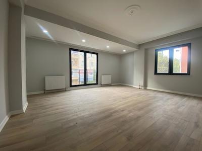 KARTAL | MÜKEMMEL KONUMDA | GENİŞ M2'Lİ | SATILIK 2+1 YENİ DAİRE