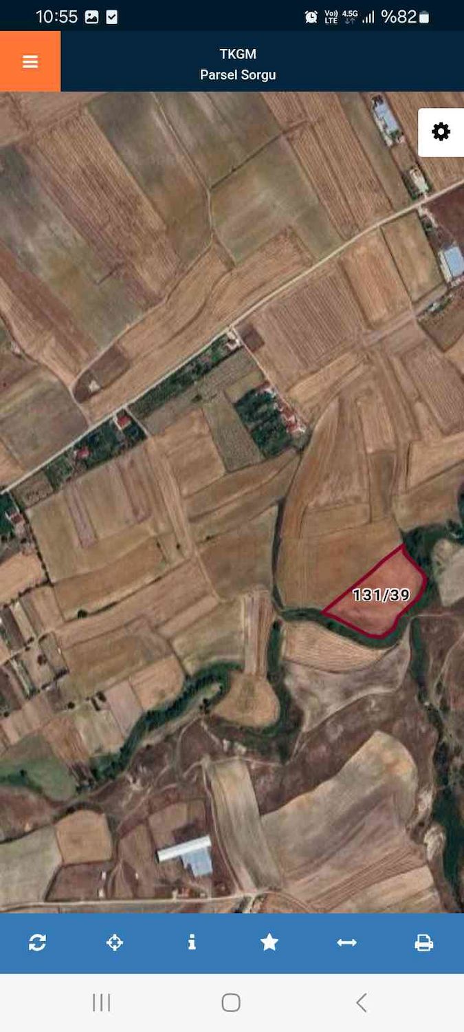 REMAX LAND DAN SARAY GÖÇERLERDE SATILIK YERLEŞİM YERİNE YAKIN TARLA