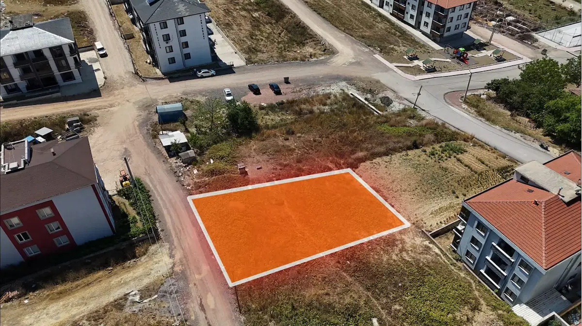 KAYNARCACA’DA KONUT İMARLI ARSA