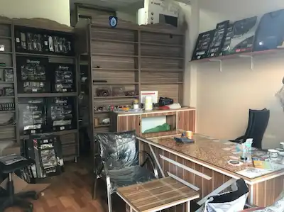 SEYYİD ÖMER MAH.MERKEZİ KONUMDA KÖŞE BAŞI GİRİŞ KAT MAĞZA