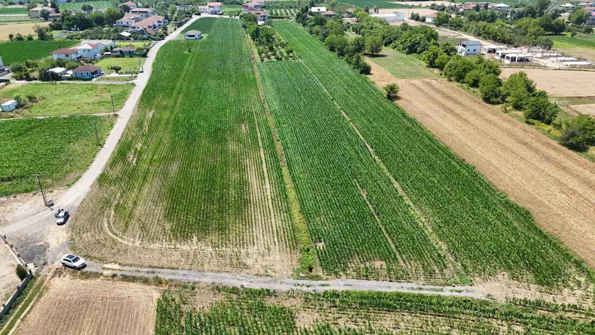 SAKARYA AKYAZI ALTINDERE GÜNDOĞAN KONUT İMARLI KÖŞE PARSEL ARSA