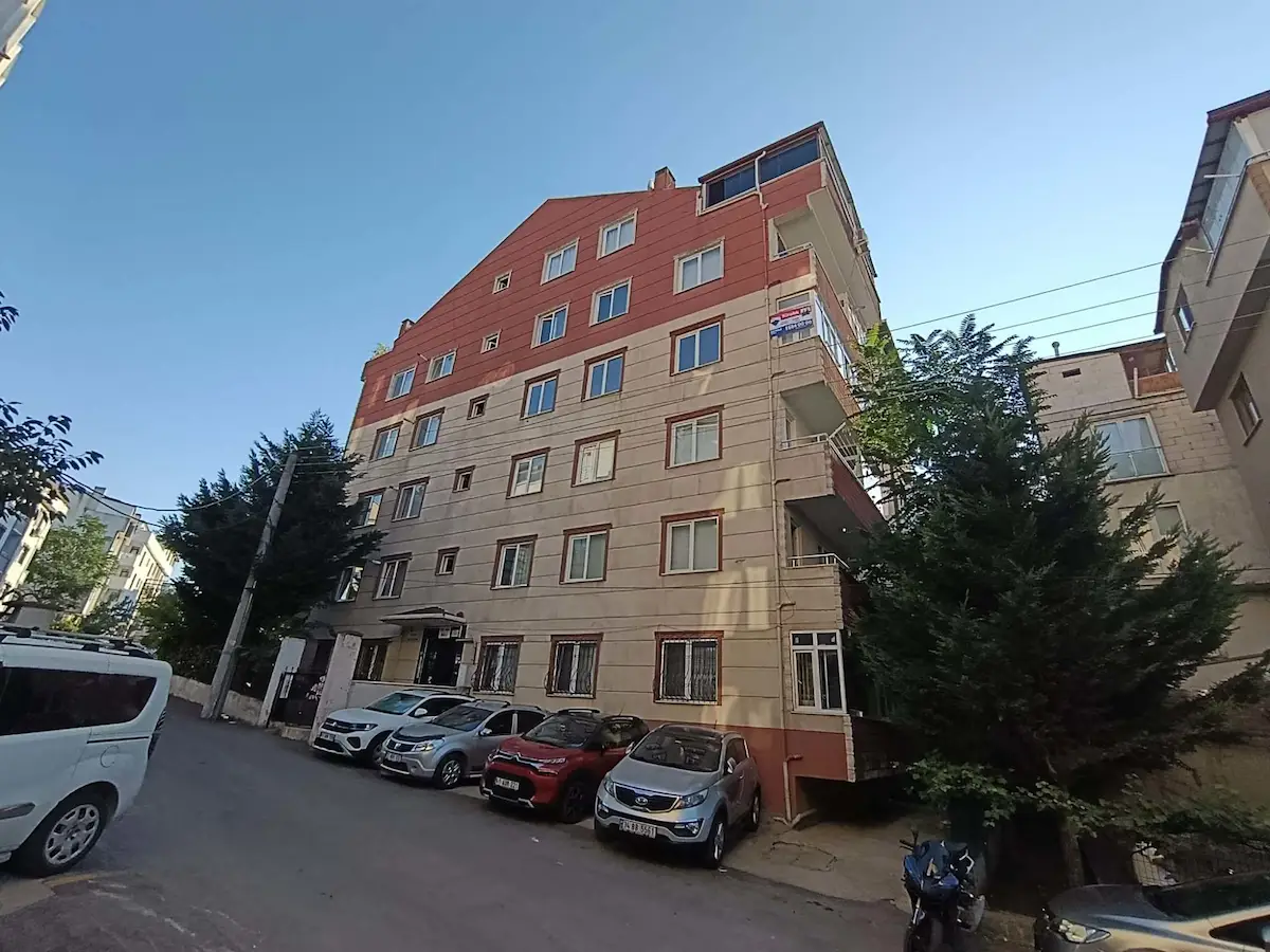 ARAPÇEŞME ASANSÖRLÜ  GENIŞ KIRALIK 2+1 DAIRE 