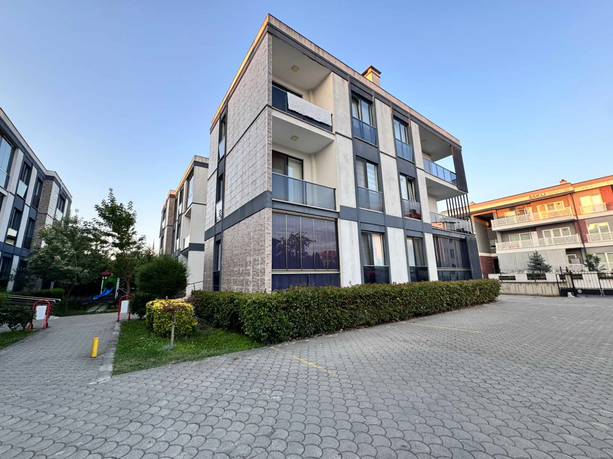 Property image 8
