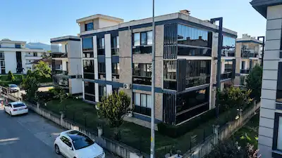 SANTAŞ ROYAL SITESI / İSKANLI / 3+1 120M² ARAKAT / EBEVEYN BANYO
