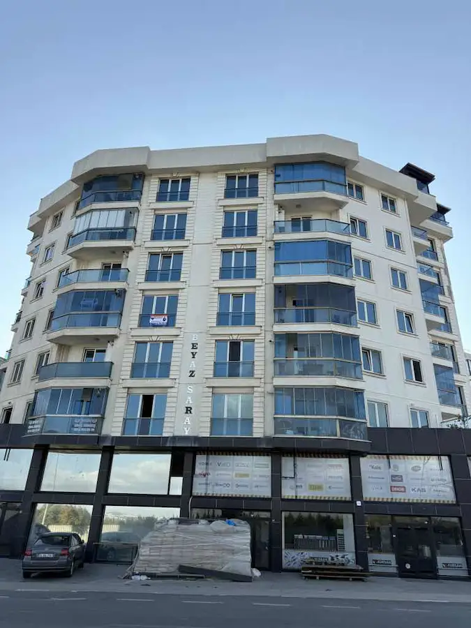 KURTKÖY’DE HAVALİMANI VE TEKNOPARK YAKINI 2+1 SATILIK DAİRE