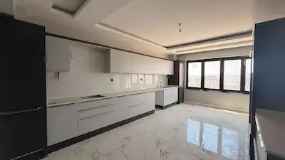 ONİKİŞUBATTA PRESTİJLİ SİTEDE | 4+1 SATILIK DAİRE