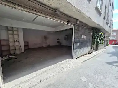 GAZİOSMANPAŞA MERKEZ MAH. SINDE OTO SEKTÖRÜNE UYGUN KIRALIK 45 M² DÜZ GİRİŞ TİCARİ MÜLK