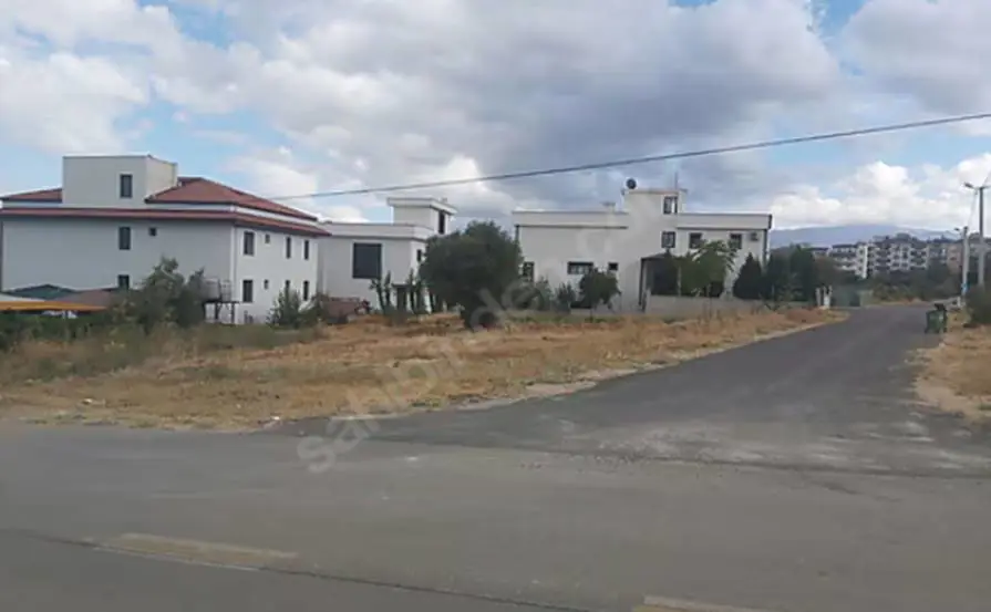 700 METREKARE KÖŞE PARSEL ÇAKMAK'IN EN UYGUN FİYATLISI