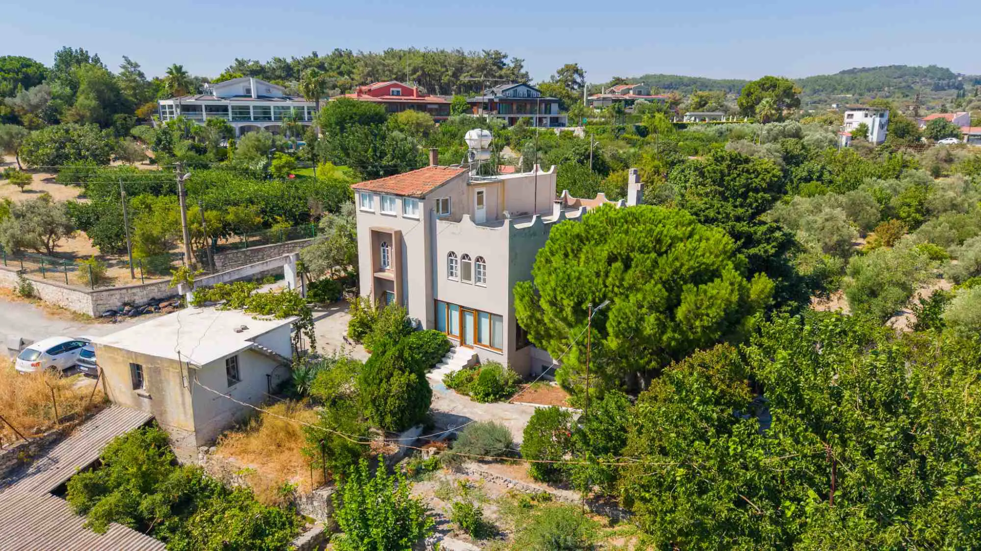 Property image 8