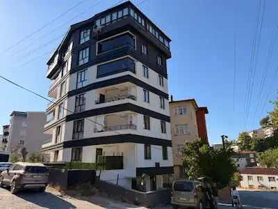 REMAX ŞEHİR 2'DEN ESENKÖYDE, EŞYALI,ÖNÜ KAPANMAZ, DOĞA MANZARALI
