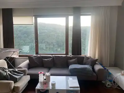 KOÇ ÜNIVERSITESINE YAKIN EŞYALI KIRALIK 1+1 GENİŞ DAIRE