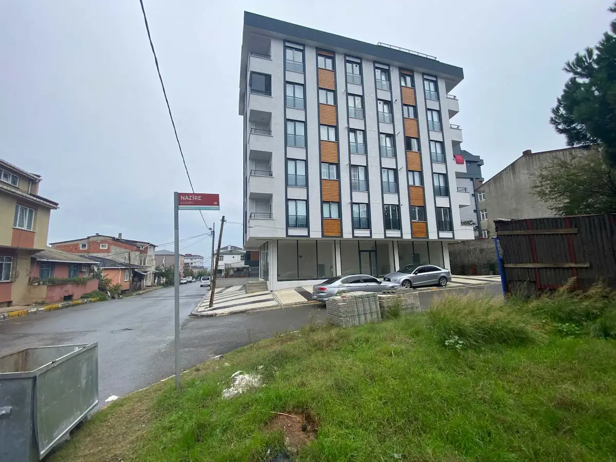 SULTANBEYLI NECIP FAZIL MH. GAZIANTEP CD 170M2 SATILIK DÜKKAN