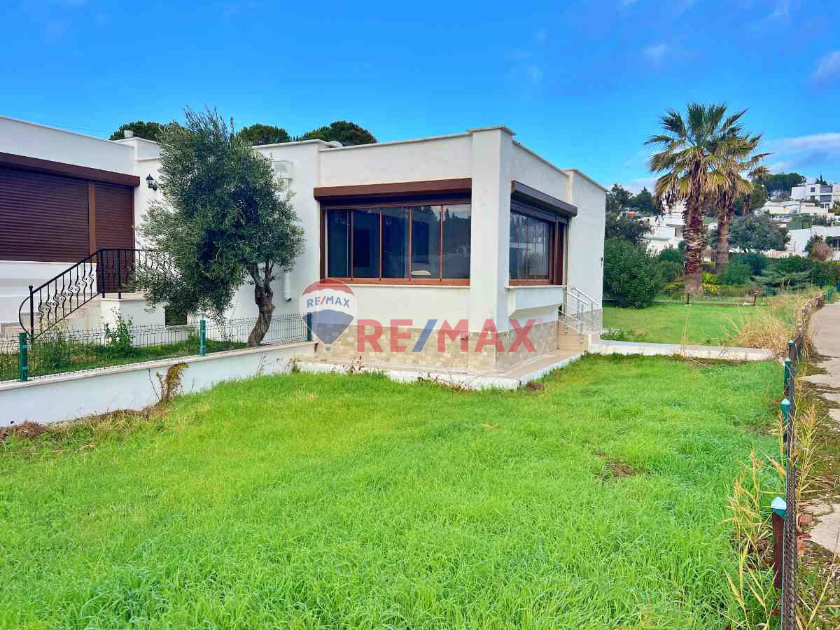 ARTUR GEMIYATAĞI SIRABAŞI EN ÖN SIRA DENIZ MANZARALI VILLA