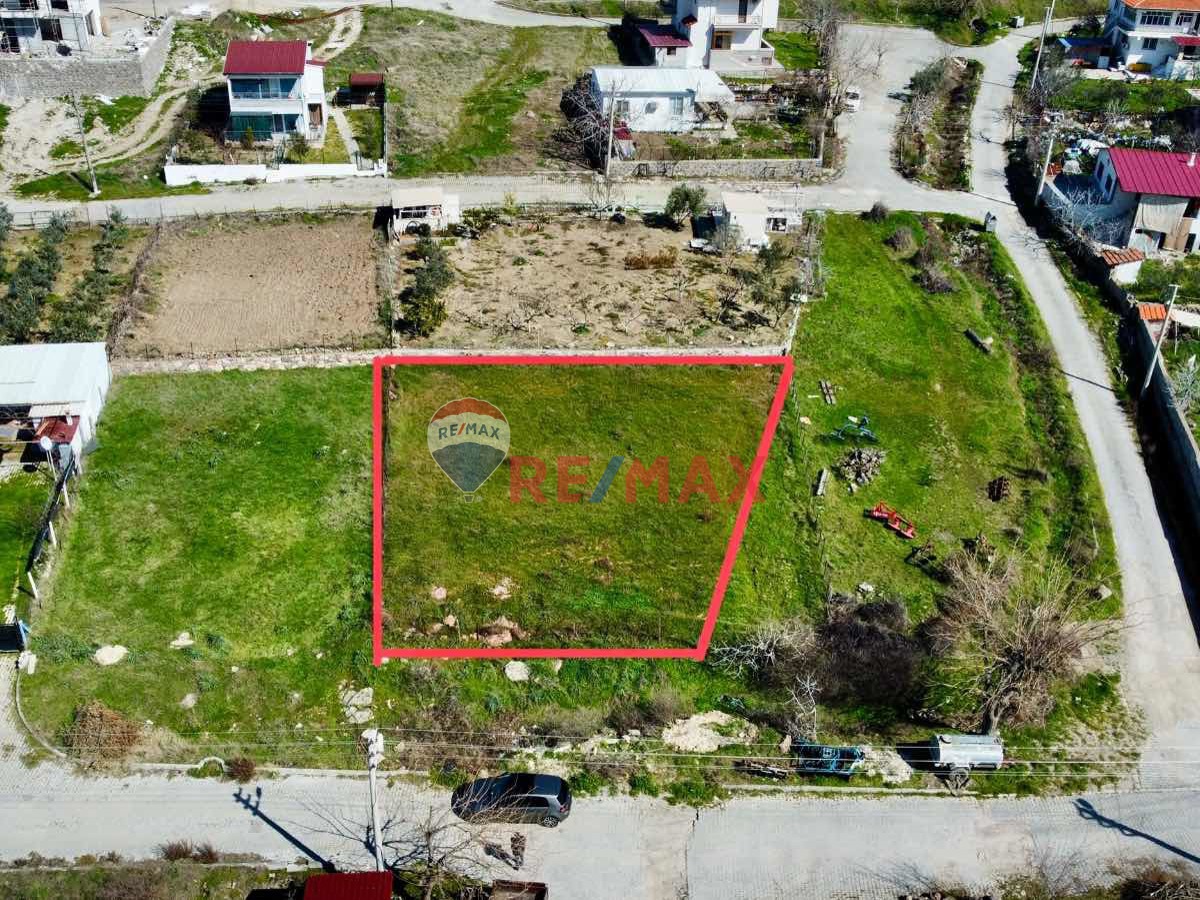 REMAX/İLYADA ESENTEPE’DE İMARLI KÖŞE 456 M2 MÜKEMMEL ARSA