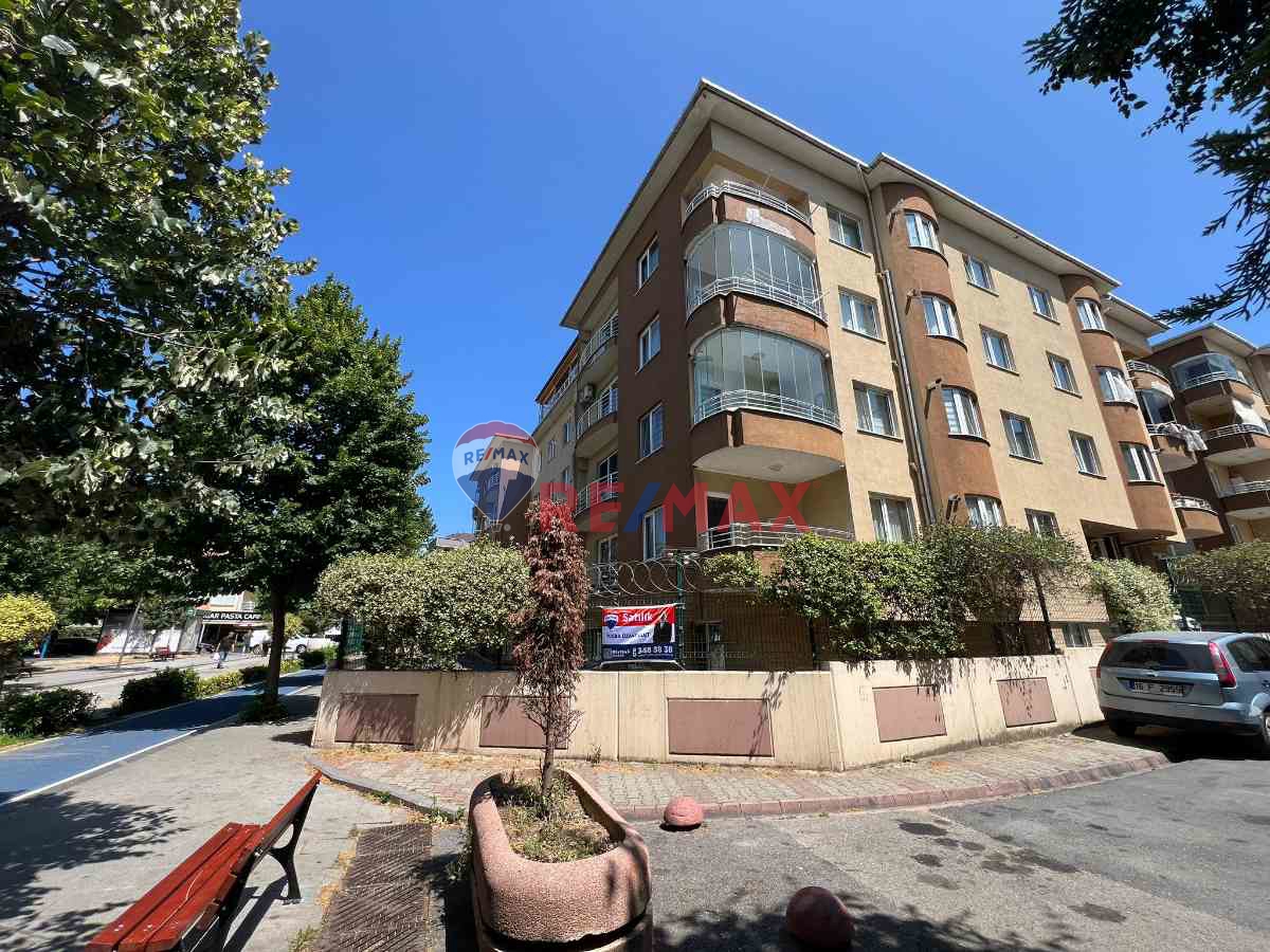 SANCAKTEPE MECLIS MH.SITE IÇINDE 3+1 SATILIK DAIRE TUĞBA ÖZAKBULUT 