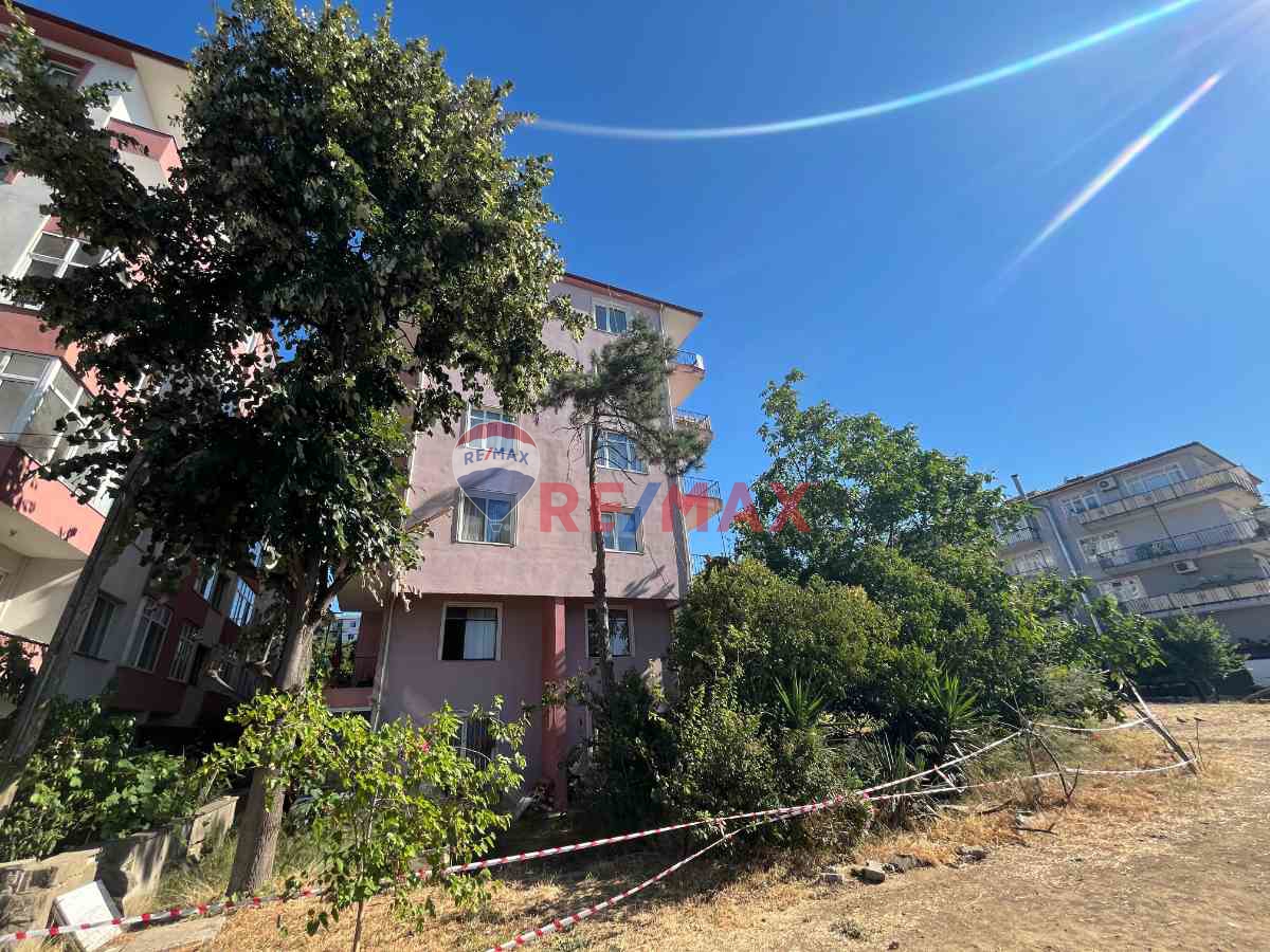 REMAX NATURAL'DEN YÜZBAŞILAR'DA DENIZE SIFIR 3+1 EŞYALI DAIRE