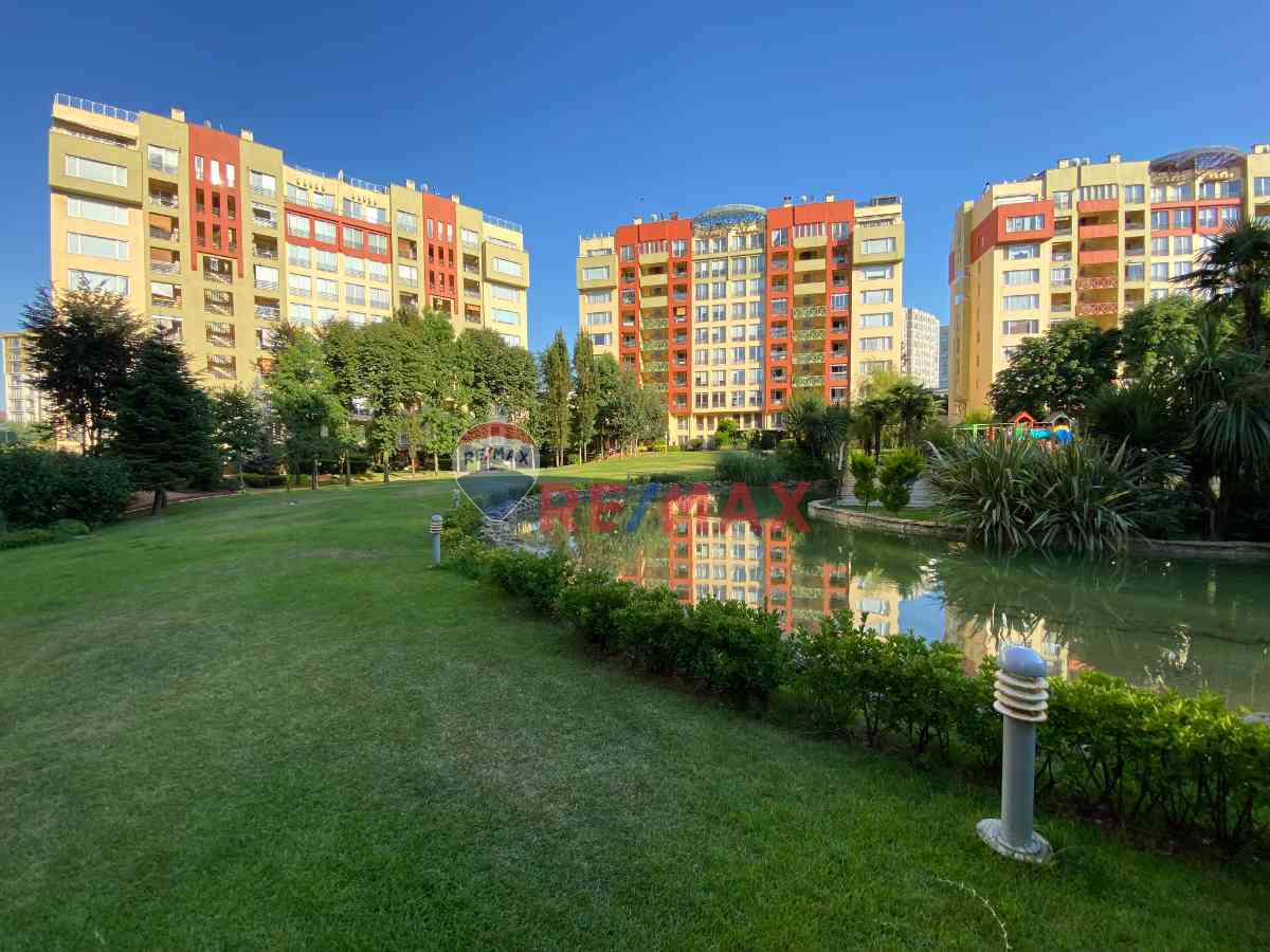 SİNPAŞ CENTRAL LİFE OĞUZ YANIK 3+1 135 M2 ÇİFT GÖLET MANZARALI