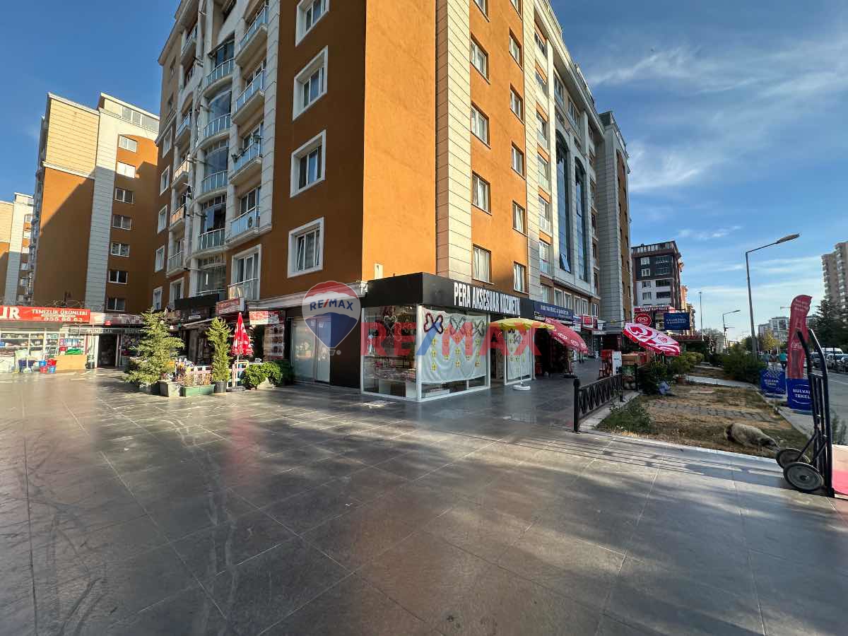 ANA CADDE ÜZERİ DEVREN KİRALIK LOKANTA