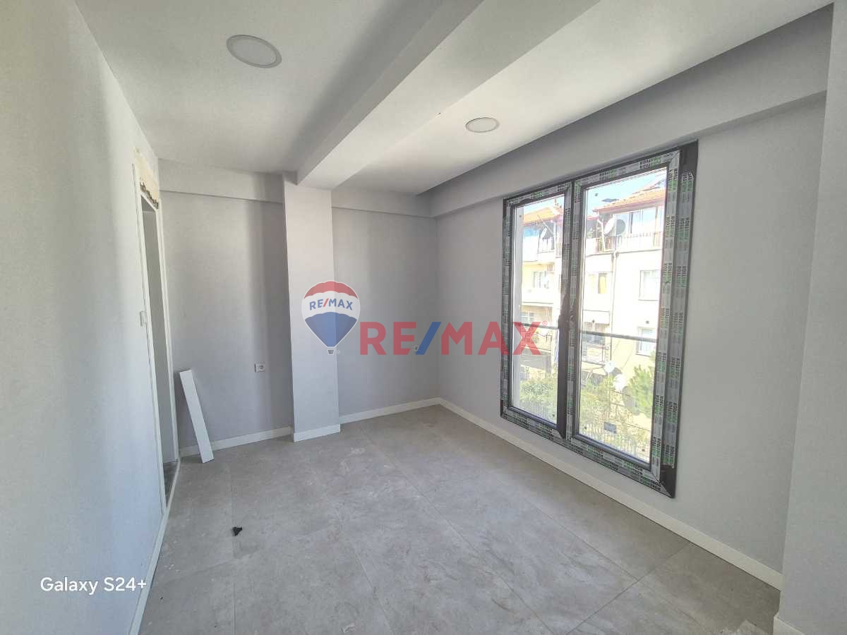 REMAX MODEL'DEN KARAMAN'DA SATILIK 2+1 APARTLAR