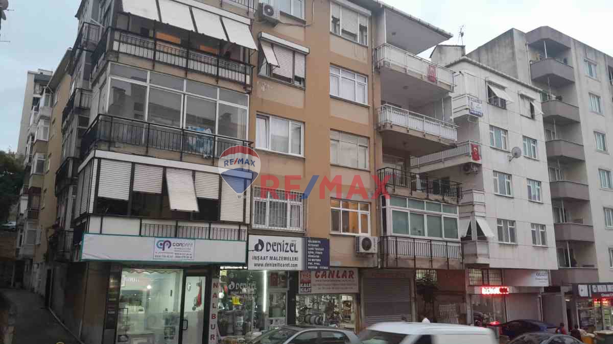 KARTAL MARAMARAY YAKININDA SATILIK 3+1 DAIRE