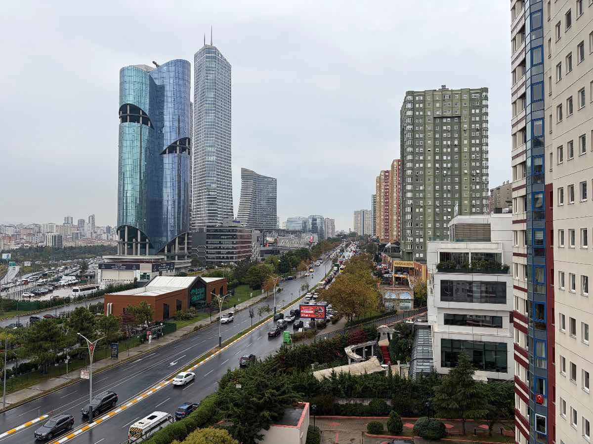 ATAŞEHIR RESIDENCE BÜYÜK TIP 4+1 SATILIK BOŞ DAIRE