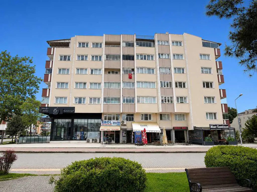 Property image 4