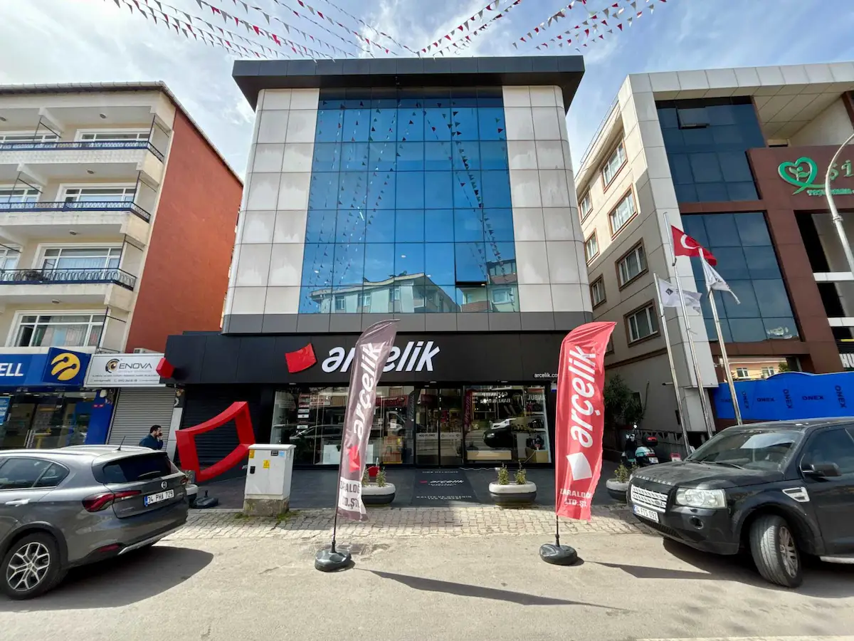 ÜMRANİYE MEHMET AKİF MAH.CADDE ÜZERİNDE KİRALIK OFİS KATLARI