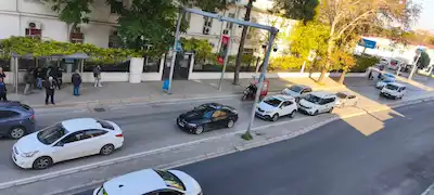 KONAK GÜNEY MAHALLESİNDE KENTSEL DÖNÜŞÜME UYGUN SATILIK 1+1 DAİRE