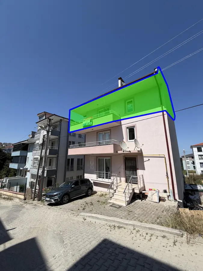 RE/MAX SOFT'TAN BEŞKÖPRÜDE 140 M2 4+1 SATILIK ÇATI DUBLEKS