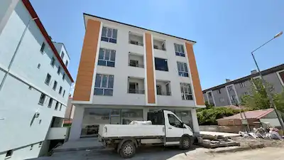 REMAX DEM'DE YENİ HASTANE ACİLE SIFIR ALTTAN ISITMALI FIRSAT 2+1