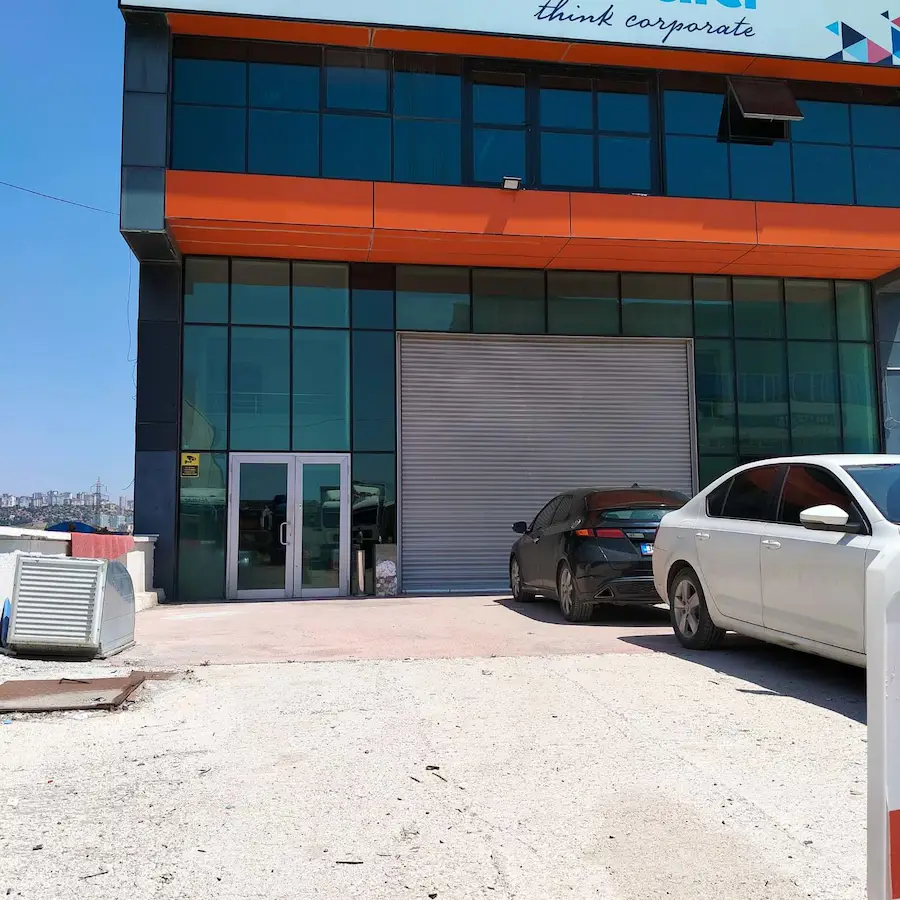 OSTİM'DE DEVREN KİRALIK TAM DONANIMLI REKLAM AJANSI-ÜRETİM ATÖLYESİ