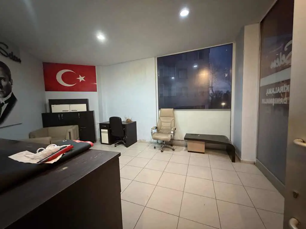 Property image 8