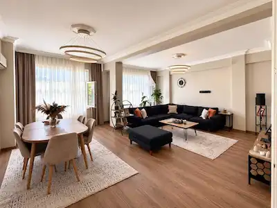 KAĞITHANE SULTAN SELİM’DE FERAH, 3 CEPHELİ 2+1 DAİRE