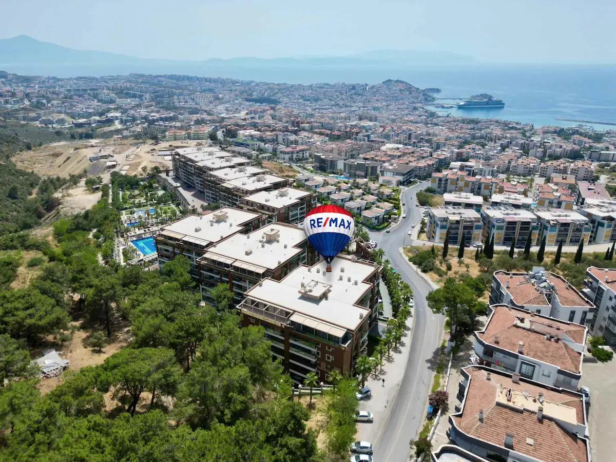 EGE MAHALLESI TREND ROYAL 2 DE GENIŞ BAHÇE KULLANIMLI SATILIK 2+1 DAIRE