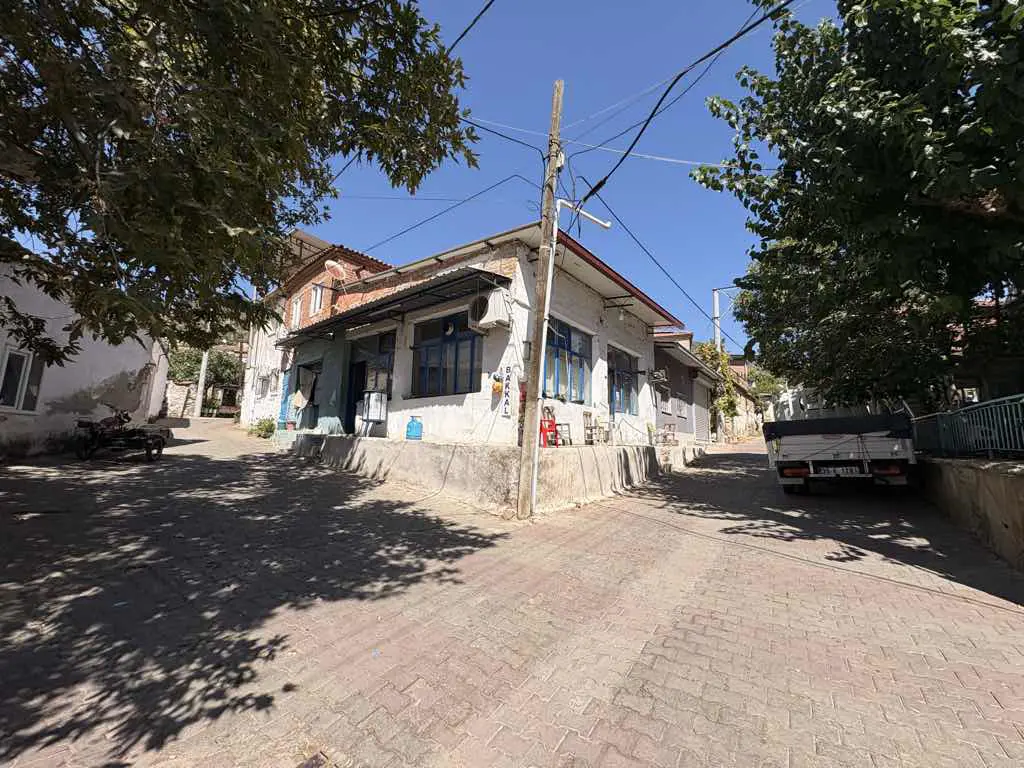 Property image 8