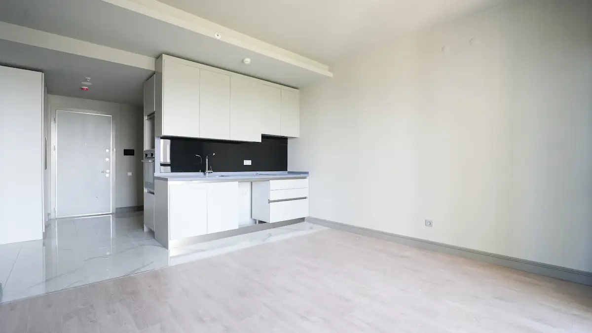 KENT İNCEK'TE AMERIKAN MUTFAK KIRALIK 2+1 DAIRE REMAX/ENBATI