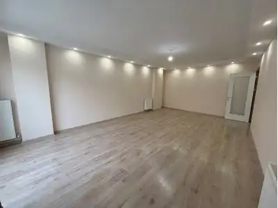 EYÜPSULTAN RAMİ YENİ MAHALLEDE 3+1 120 M² SATILIK DAİRE