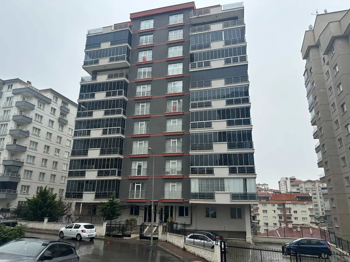 DURALİALIÇ MAH. NATA VEGA AVM YAKINI SATILIK DUBLEKS 3+1 DAİRE