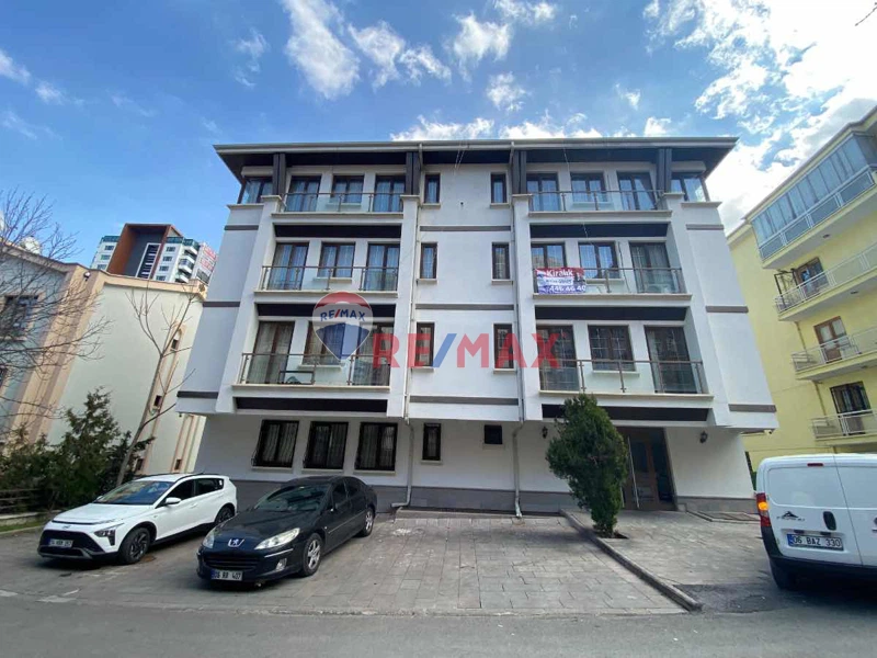 G.O.P KOZA CADDESİ YAKINI LUX 1+1 ASANSÖRLÜ ARA KAT EŞYALI KİRALIK DAİRE