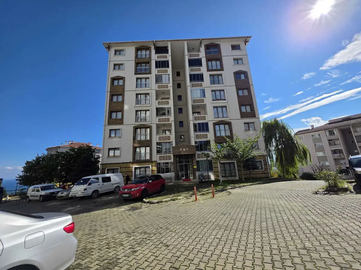 PELİTLİ TOKİ 2. ETAP DA ARA KAT 3+1 DAİRE (SATILIK)