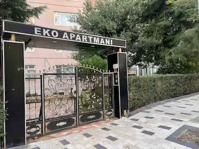 BEYLİKDÜZÜ BARIŞ MAH. EKO APARTMANI YENİLENMİŞ 3+1 135 M²