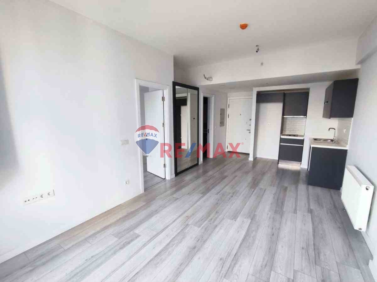 ESENYURT ADİLE NAŞİT BULVARI BABACAN PREMİMUM RESIDANCE 1+1