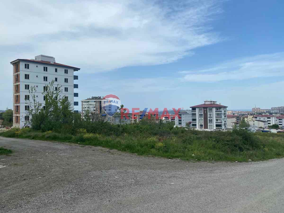 İLAKDIM KAVACIKTA 6 KATA İMARLI KAT KARŞILIĞI ARSA