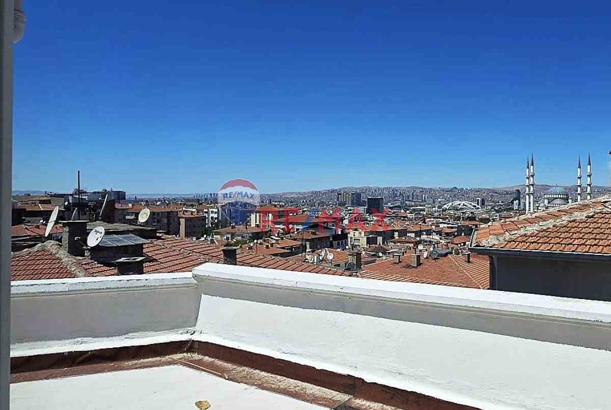 TERAS KEYFI, TUNALI HILMI DÖRTYOL'DA 2+1 DAIRE