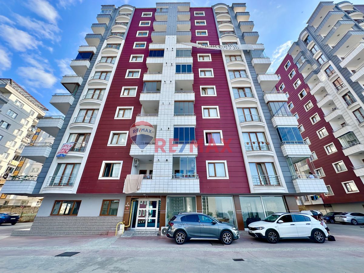 YOMRA'DA SİTE İÇERİSİNDE MANZARALI MASRAFSIZ 3+1 KİRALIK DAİRE!