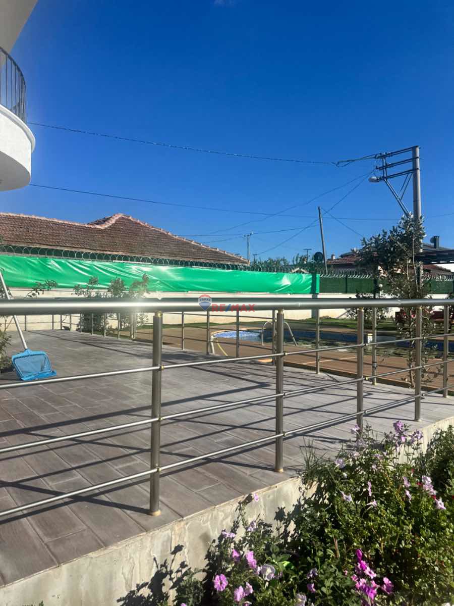 KIRKLARELİ MERKEZ KAVAKLI'DA RE/MAX EKİNOX'TAN SATILIK MÜSTAKİL VİLLA