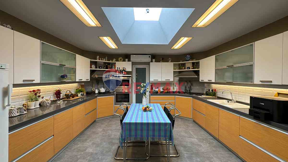 ZEKERİYAKÖY ÇARŞI YANINDA 2 MÜSTAKİL ÜNİTELİ GARANTİ KOZA VİLLA