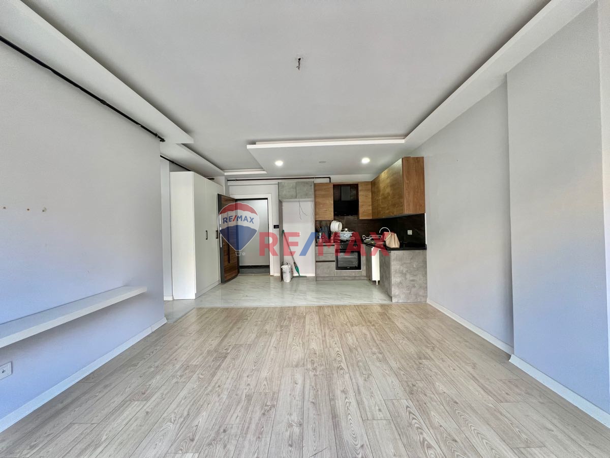 ÜSKÜDAR TUANA PRESTİJ EVLERİNDE BOŞ 2+1 SATILIK FIRSAT DAİRE