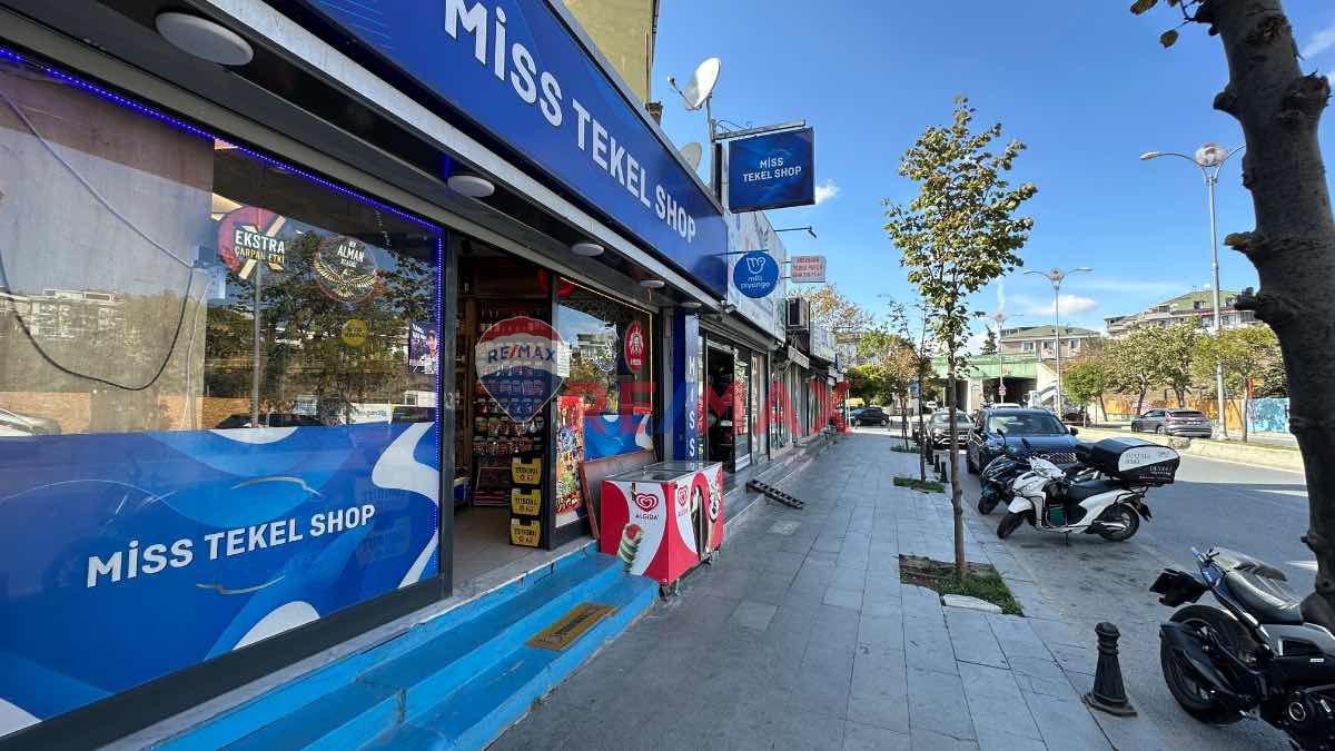 BÜYÜKÇEKMECE DEVREN KİRALIK TEKEL BAYİ  20 YILLIK YÜKSEK CİROLU